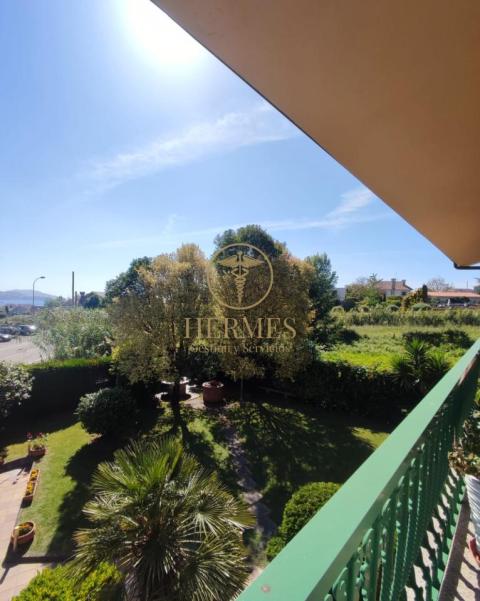 Chalet de 5 habitaciones  700 m de la playa de Panxon!!