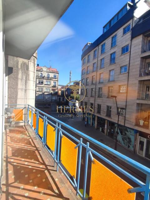 Piso reformado en el centro de Porriño!!