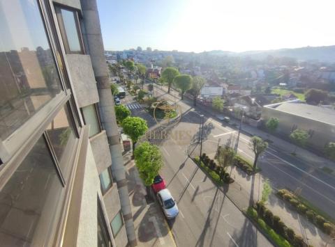 Piso de 115 m2 en venta Gran Vía Vigo.